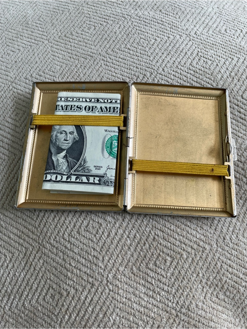 Art Deco Vintage Cigarette Case - Picture 6 of 8